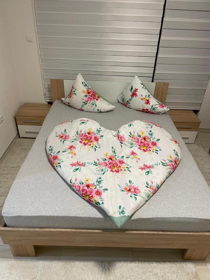 Apartman Cuprija Cazin Εξωτερικό φωτογραφία